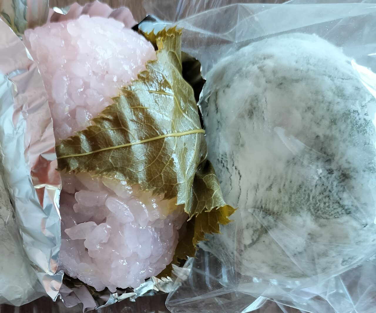 桜餅草団子