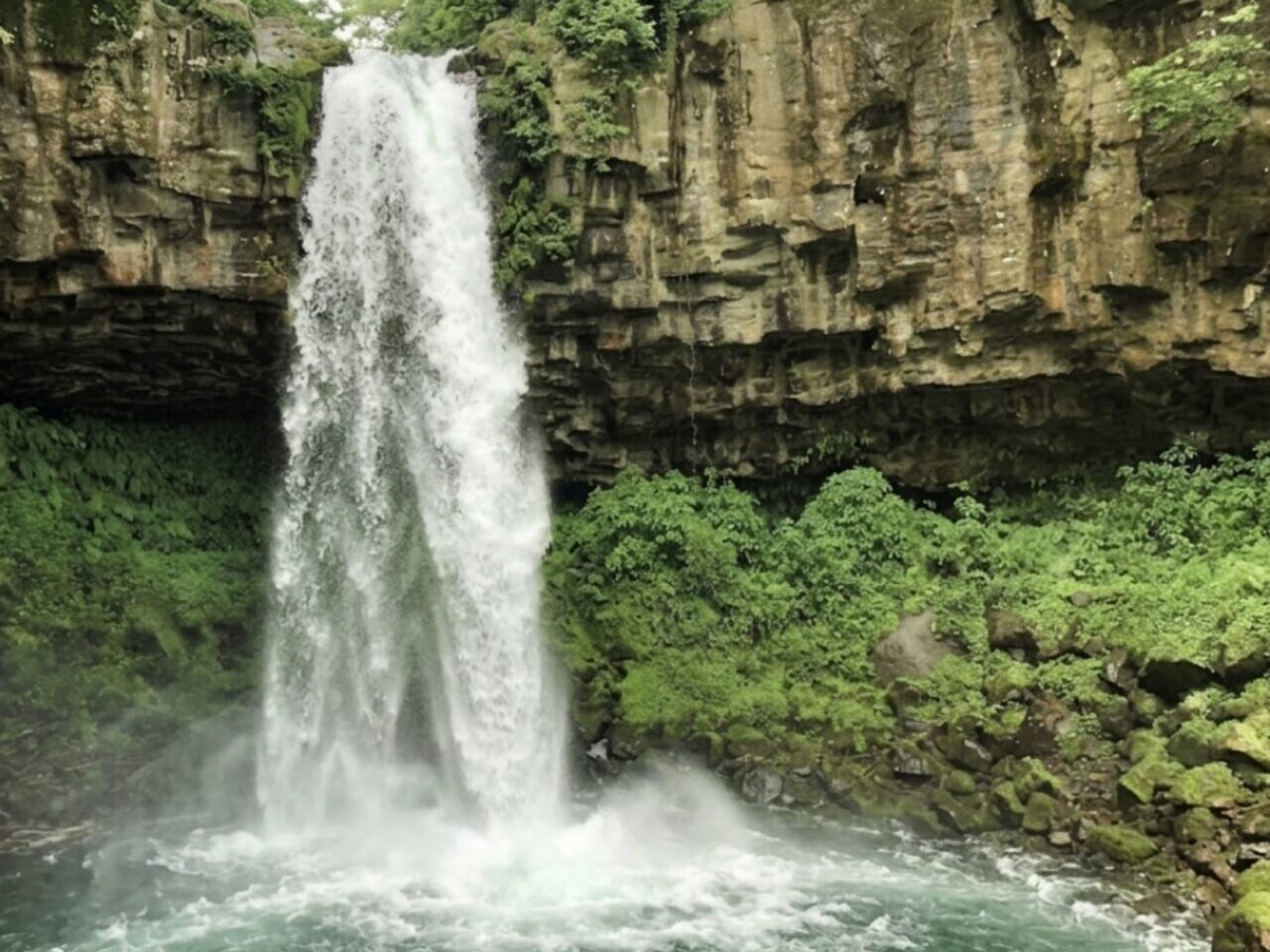 萬城の滝正面