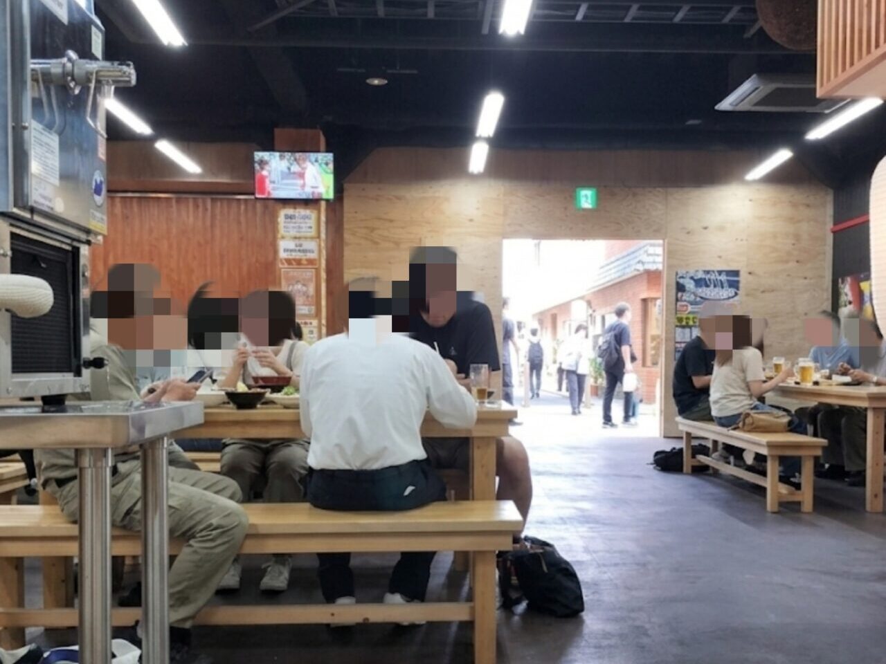 湯けむり市場店内