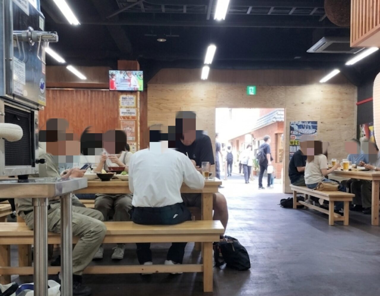 湯けむり市場店内