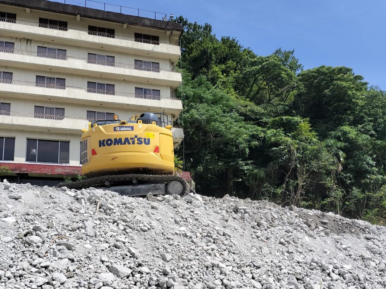 水明荘