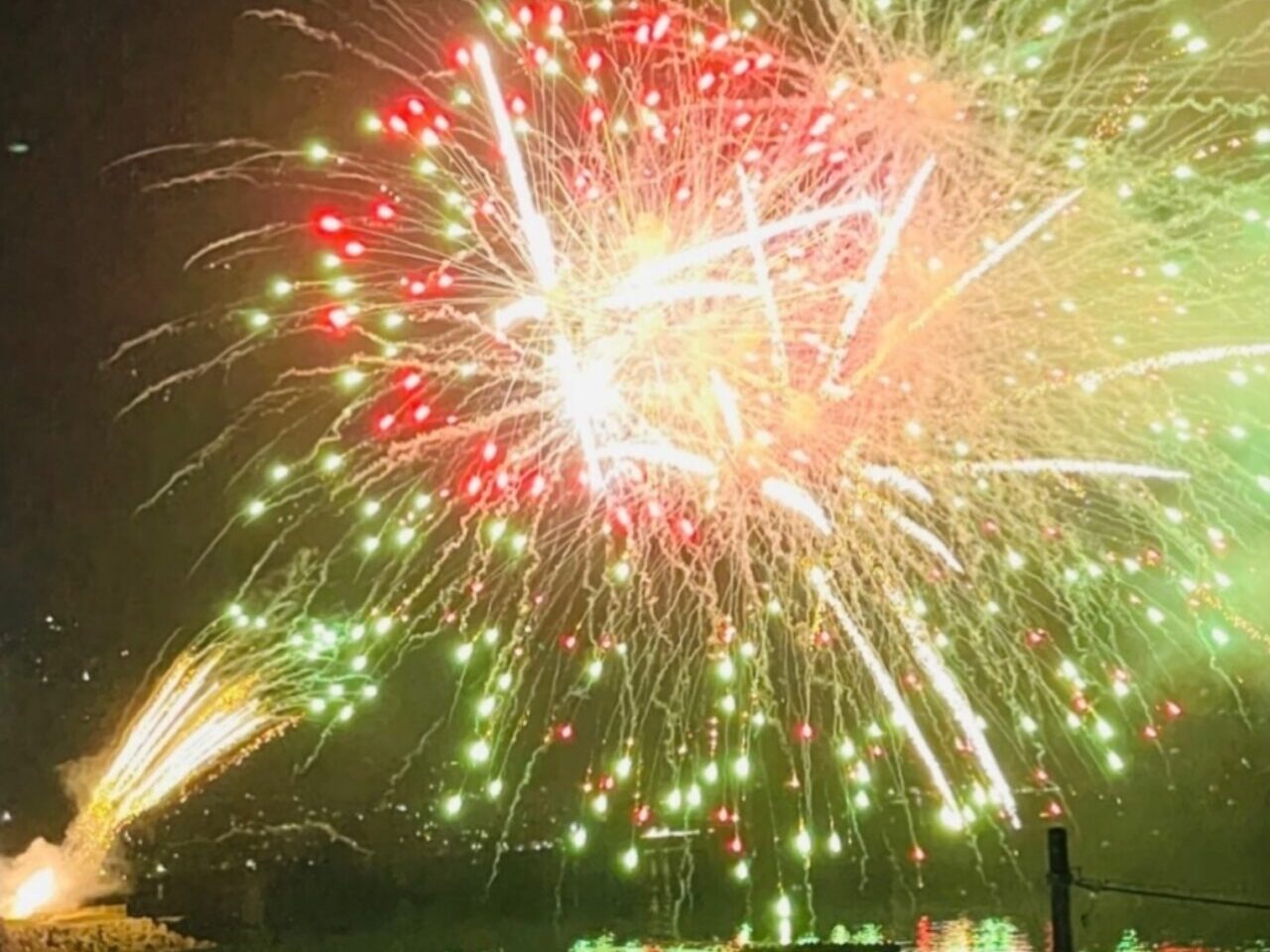 網代温泉花火